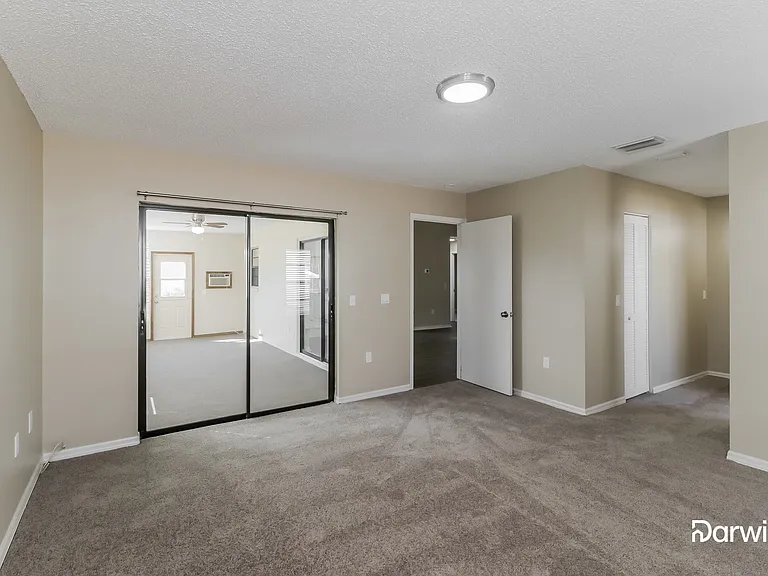 5316 Dellbrook Ave — Photo 8
