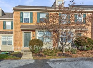 1869 Shady Oak Dr, Mount Joy, PA 17552