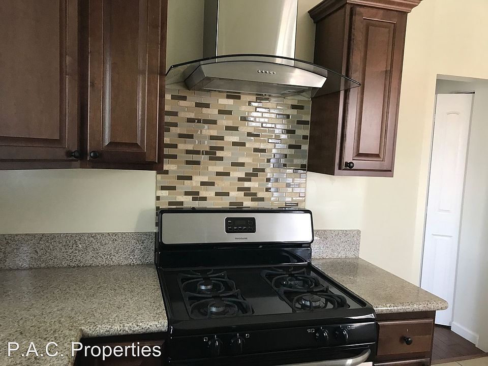 1st image of 1415 1/2 S Sierra Bonita Ave