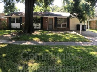 7313 Meadowbrook Ave, Baton Rouge, LA 70810