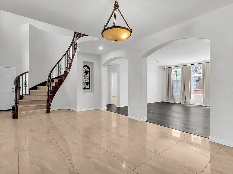 13402 Jasper Loop — Photo 4