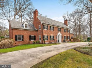 7001 Forest Hill Dr, Hyattsville, MD