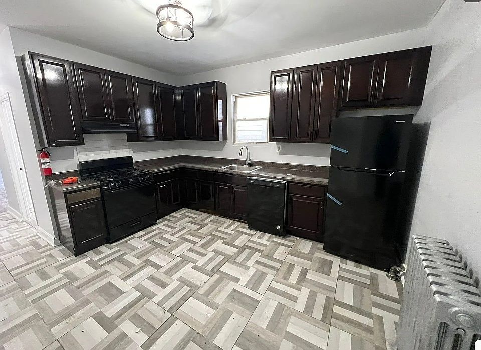 1st image of 317 Coit St APT 1