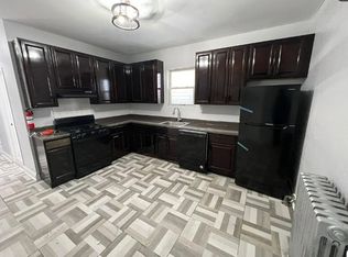 317 Coit St APT 1, Irvington, NJ 07111