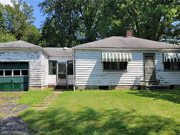 2nd image of 4943 Lasher Ct