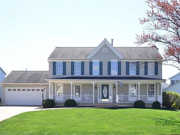 Immaculate! Amazing! 5BR upper, 3fin levels!