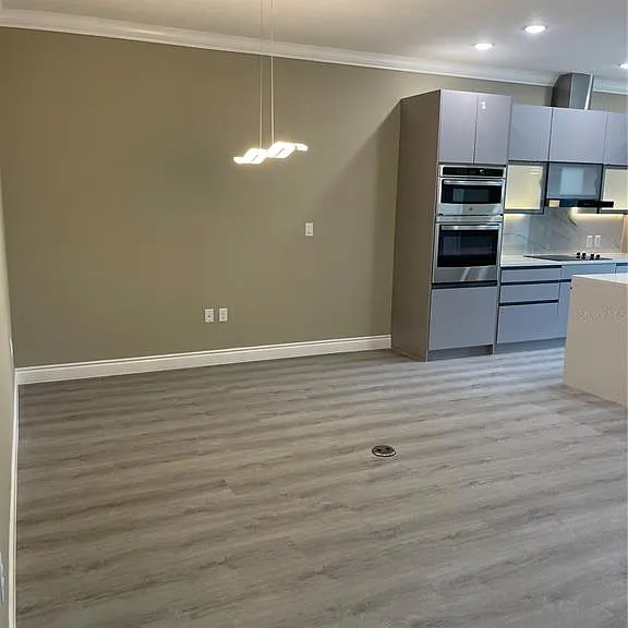 1810 Brentwood Ct — Photo 9