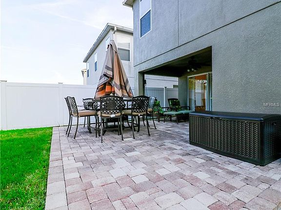 4th image of 18015 Glastonbury Ln
