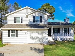 3842 Richmond Dr, Ellenwood, GA 30294