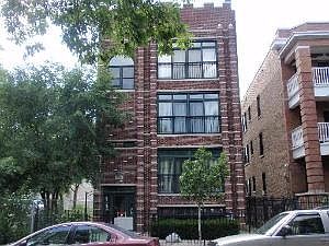 1st image of 4726 N Winthrop Ave APT 1
