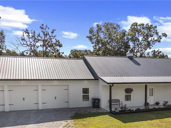22355 S 1525th Rd, Nevada, MO 64772