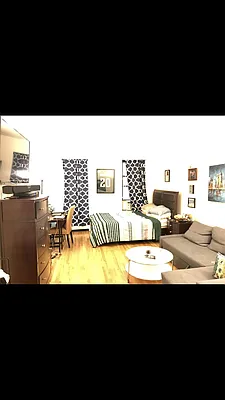 Rented by Modlin Group | media 13