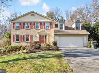 2724 Berryland Dr, Oakton, VA 22124