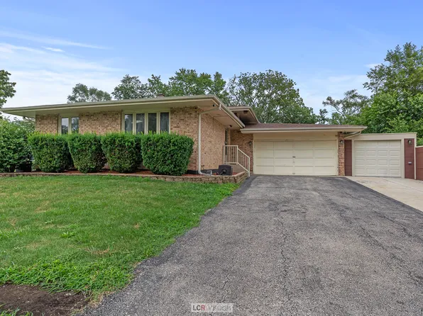 (undisclosed Address), Glen Ellyn, IL 60137