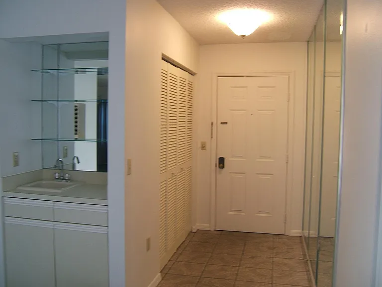270 Promenade Dr #201 — Photo 33