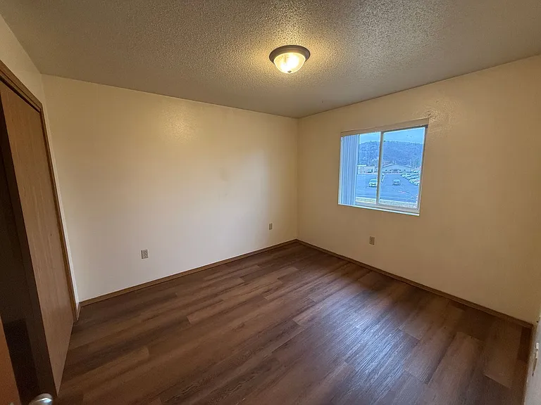 815 S Dousman St #7 — Photo 11