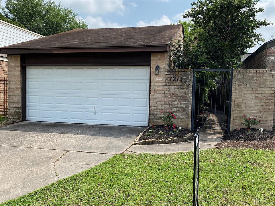 1st image of 12133 Stone West Dr