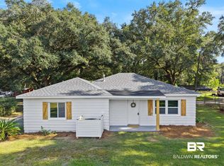 618 Pine St, Saraland, AL 36571