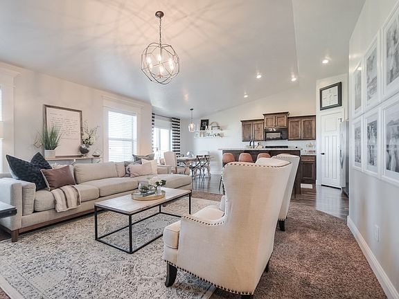 3rd image of 2096 Viola Dr