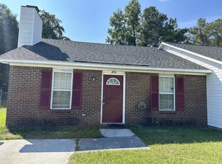 205 Live Oak Ct, Midway Park, NC 28544