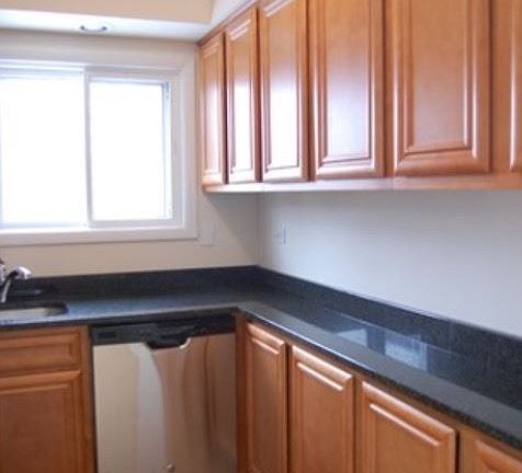 4th image of 414 S Elmwood Ave APT 5