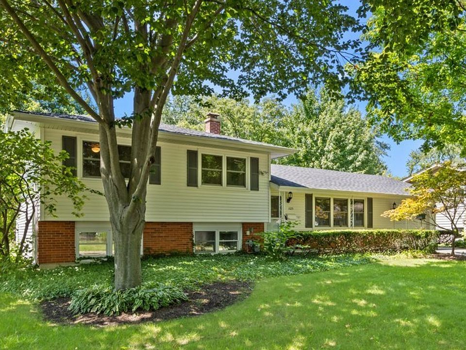 1st image of 1125 Emerald Dr