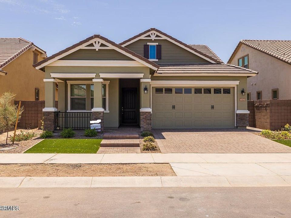 1st image of 23121 E Carriage Way Way
