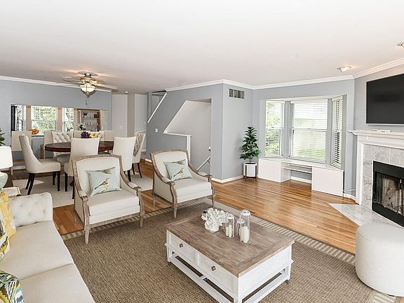 4th image of 600 Delta Ave Unit 6