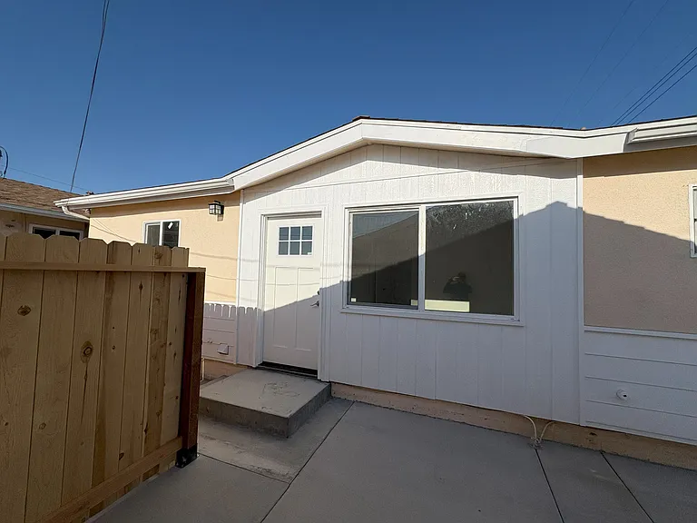 14320 Plantana Dr — Photo 34