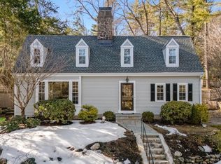 170 Benvenue St, Wellesley, MA 02482
