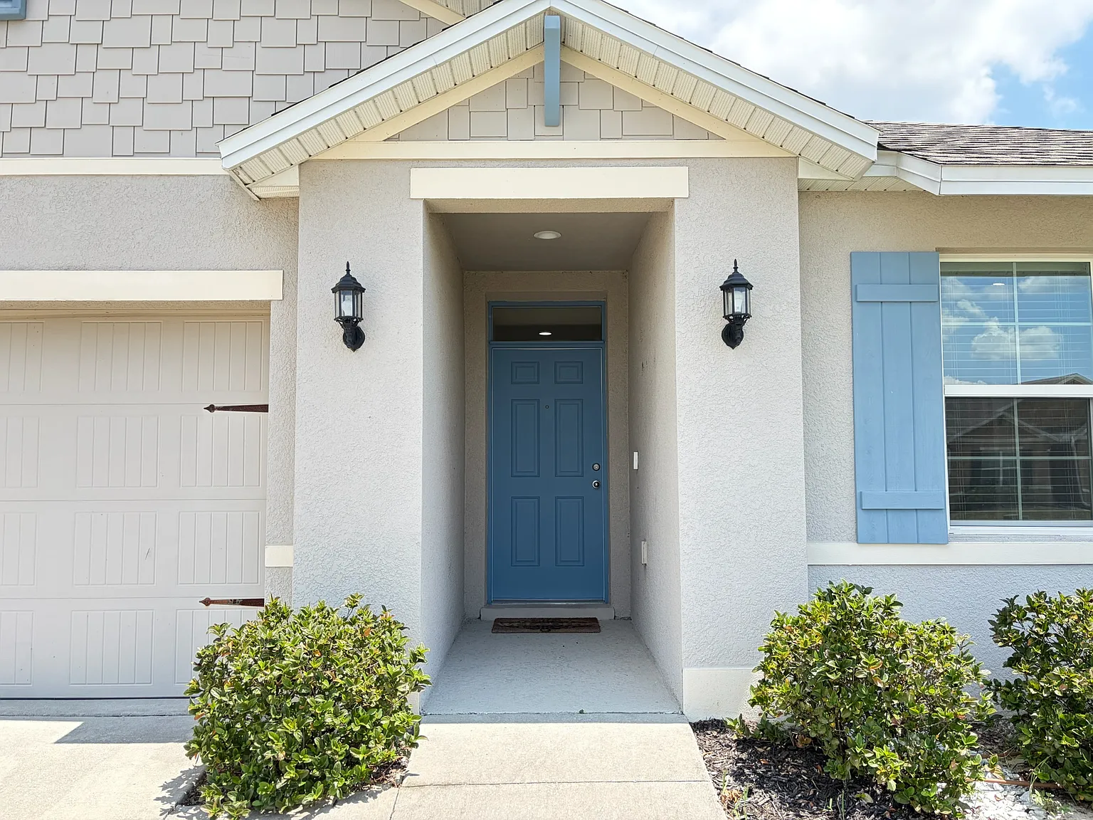3 bed, 1706 sqft, $2,500 — Photo 2