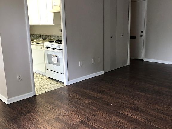 Living Area/Kitchen