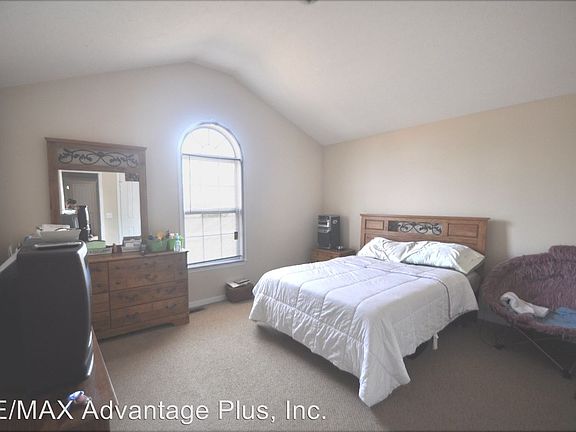 5th image of 173 Hidden Ct