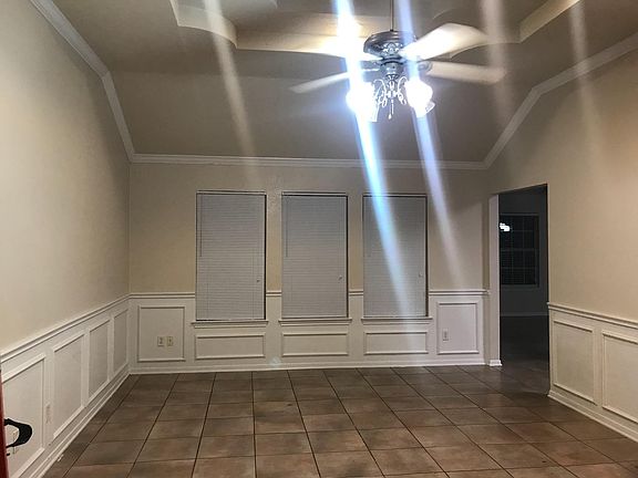 3rd image of 4301 Ethel Ave
