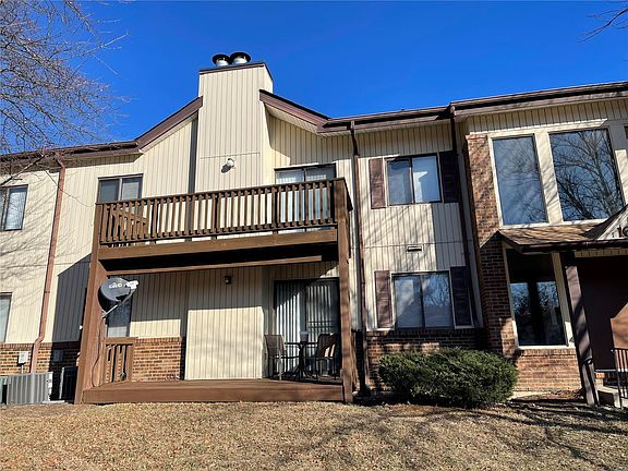 4th image of 1606 Willow Wren Ct #306