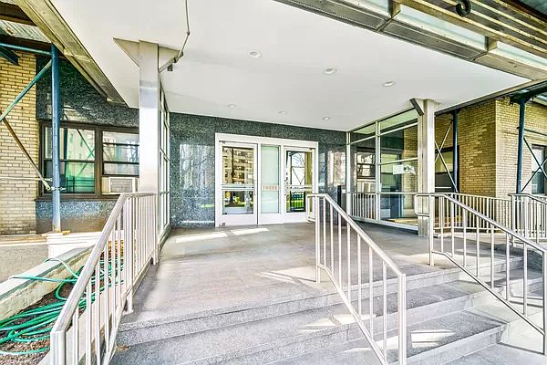 1st image of 3 Fordham Hill Oval APT 8G