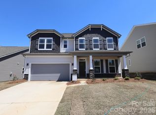 1719 Boulder Ridge Dr, Gastonia, NC 28052