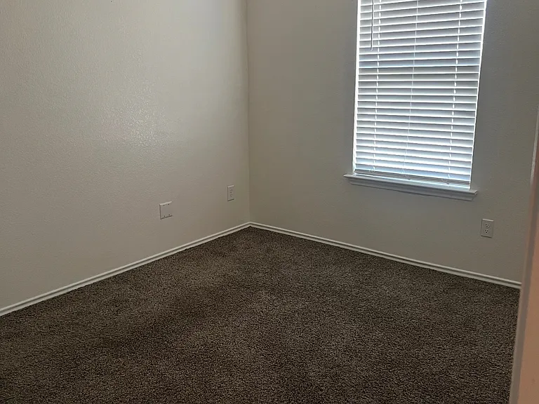 9008 Cantera Ridge Rd — Photo 10