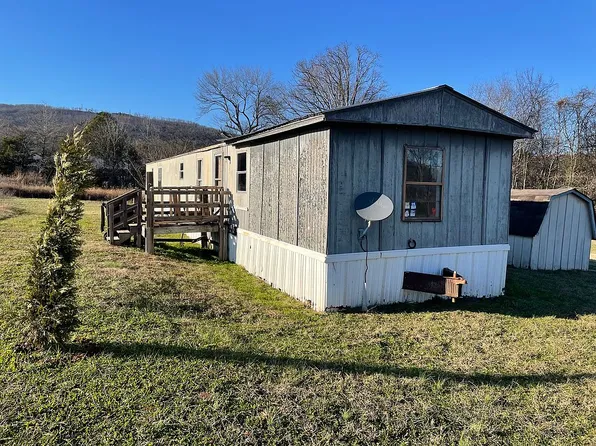 187 Mikes Ln, Trenton, GA 30752