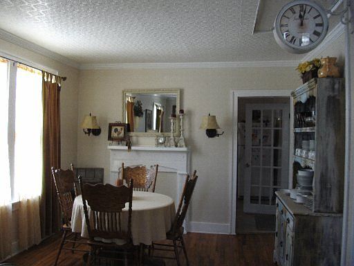 5th image of 4304 Walker Blvd