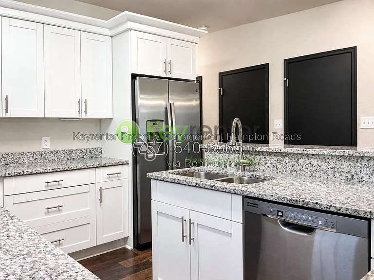 1021 Billings St — Photo 31