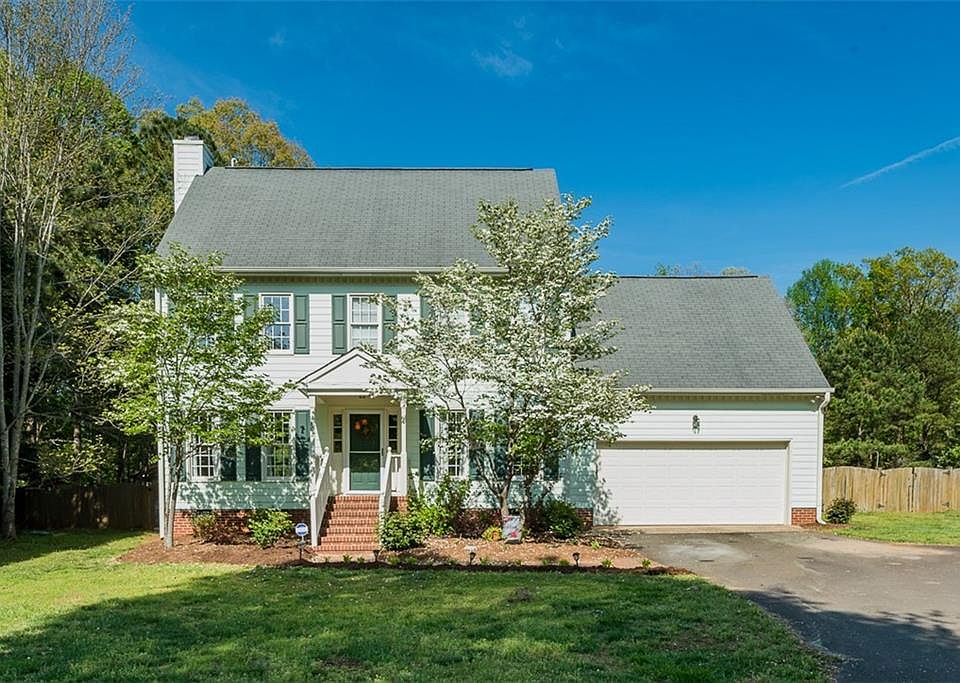1st image of 2802 Saint James Ct