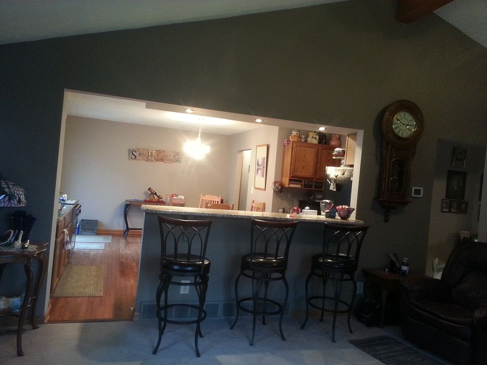 2nd image of 2020 Hunter Rd