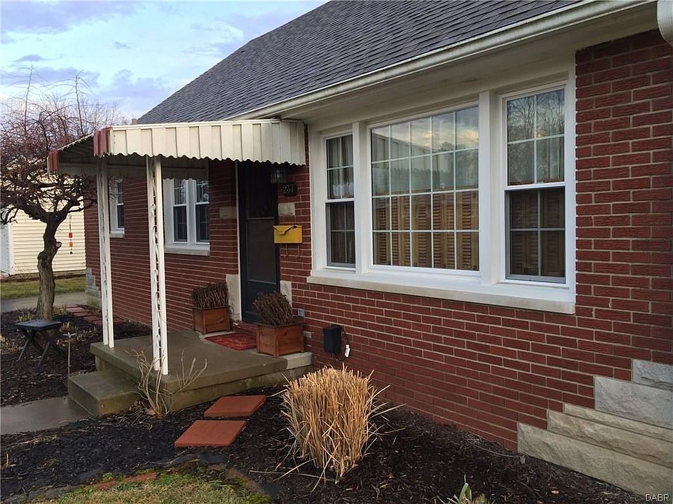 1st image of 237 Roselawn Dr