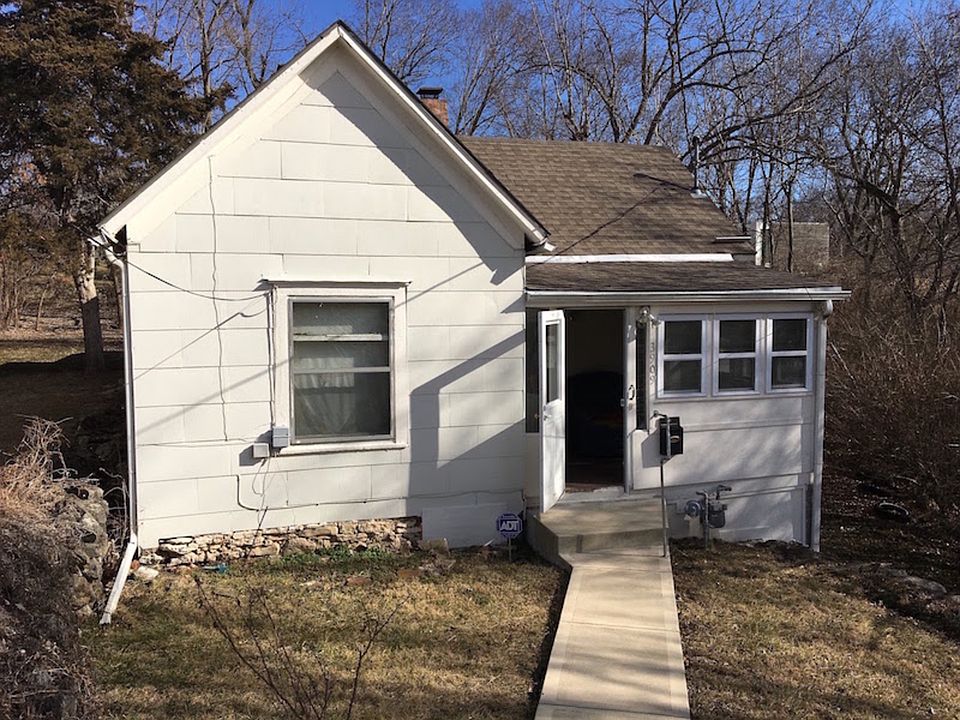 1st image of 3909 S Minnie St