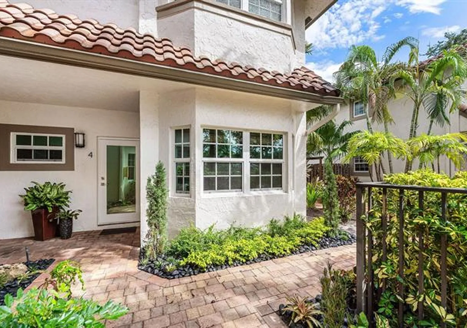 620 NE 9th Ave th 4, Fort Lauderdale, FL 33304 — Photo 3