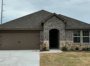 176 Mapleoak Dr, Caddo Mills, TX 75135