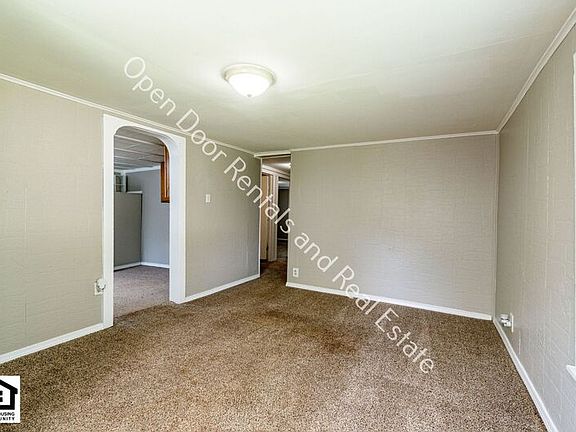 5th image of 1214 Garden St