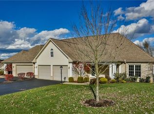 233 Hytyre Farms Dr, Gibsonia, PA 15044