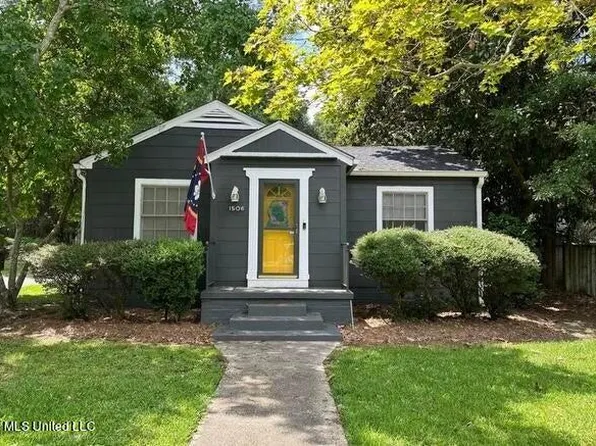 1506 Mamie St, Hattiesburg, MS 39401